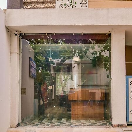 Hotel O Regal Индор Екстериор снимка