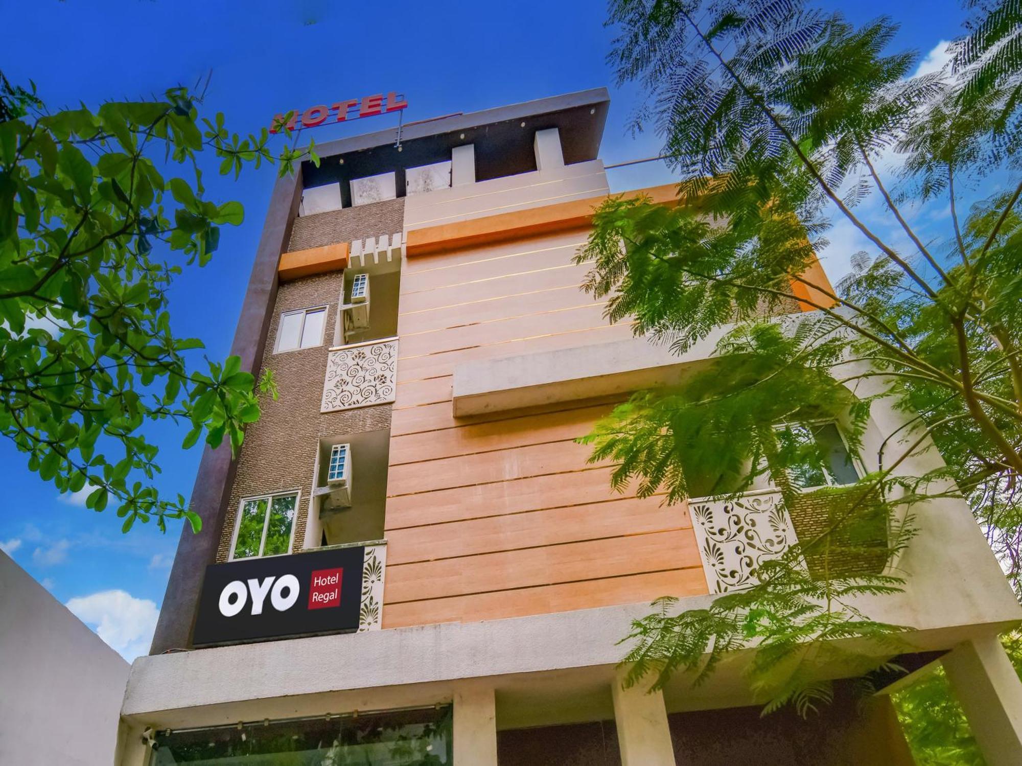 Hotel O Regal Индор Екстериор снимка